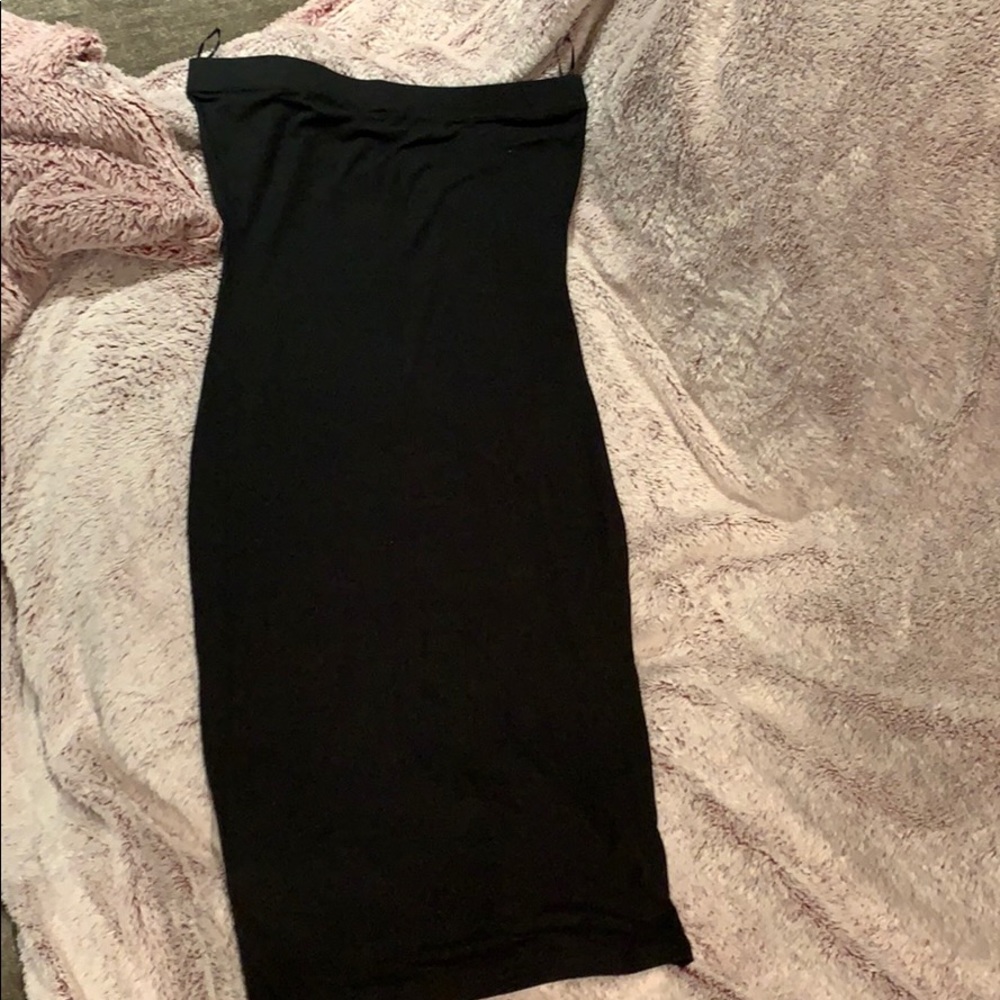 Streetwear Society Black strapless dress- XL